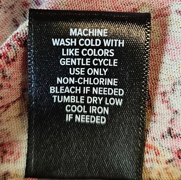 TORRID Mini Washable Long-Sleeve Gauze Tunic Dress in Medallion Pink, Size Large - Picture 10 of 12